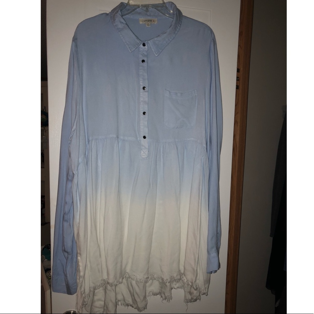 NWOT babydoll snap buttons top